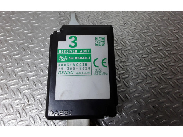 Блок управления 88831AG030   Subaru Forester SH