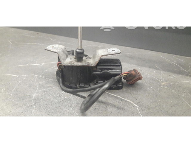 Моторчик дворников Volvo C70