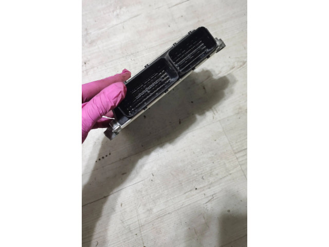 Řídící jednotka 9851418180 Peugeot 208 2023