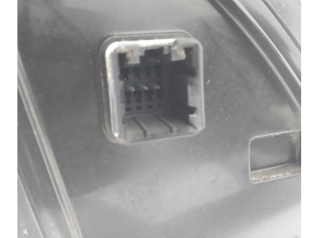 Zámek zadních dveří KIA Sportage 2010