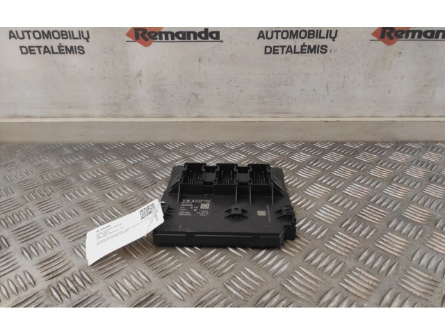 Pojistková skříňka Řídící jednotka BSM 5K0937084H, 5K0937084H   Volkswagen Tiguan 2013