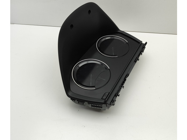 Přístrojová deska BMW X2 F39 2020 9840917