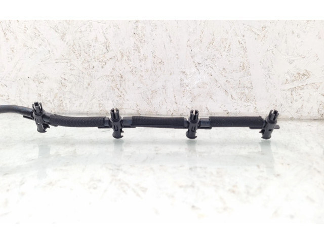 Топливная рампа    Volkswagen PASSAT B6   для двигателя CBA