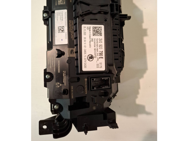 Панель приборов 3V0920790E Skoda Superb B8 (3V)