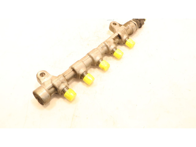 Топливная рампа 0445214181 KIA Ceed