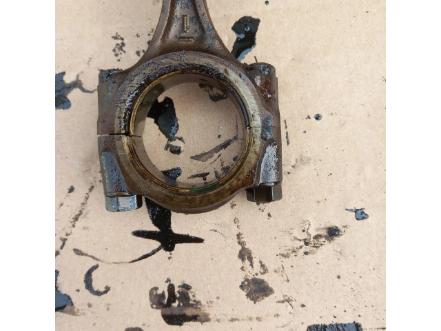 Píst Honda Civic pro benzínový motor 1.3 D13b2