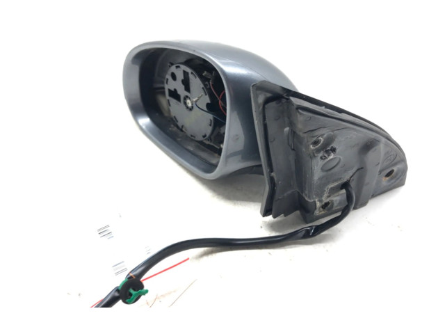 Зеркало (управляемое электричеством) Volkswagen Jetta V 2005 - 2010 года