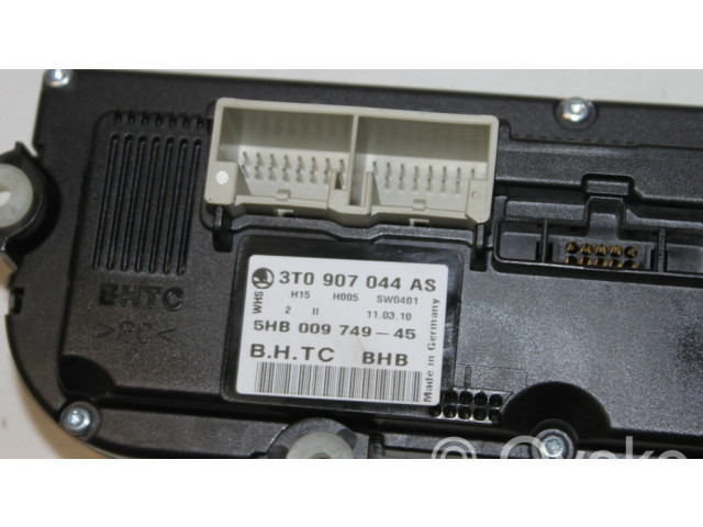 Блок управления климат-контролем 3T0907044AS   Skoda Superb B6 (3T)