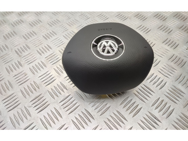 Подушка безопасности водителя 5G0880201R Volkswagen Golf Sportsvan