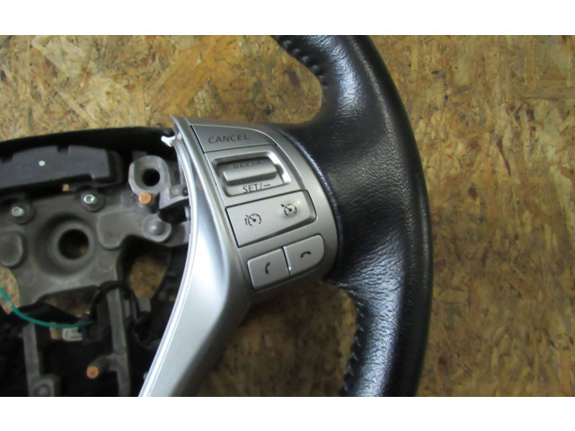 Volant Nissan Pulsar 2017