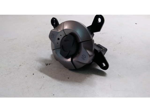 Включатель противотуманных фар