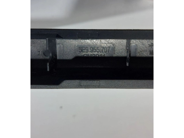 Моторчик заднего дворника 5F4955711A, 5F4955711A Skoda Octavia Mk3 (5E)