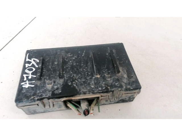 Pojistková skříňka Citroen Berlingo 2002