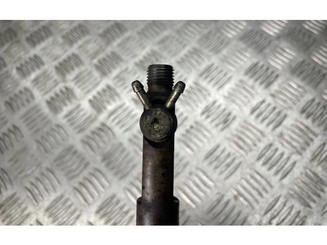 Форсунка 046130201F    Volvo V70   