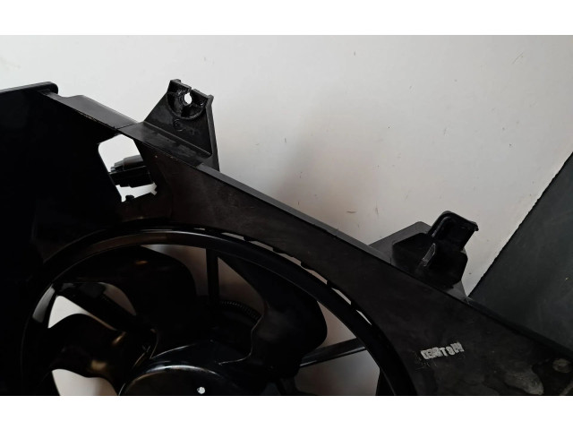 Вентилятор радиатора 253031K120 Hyundai ix20