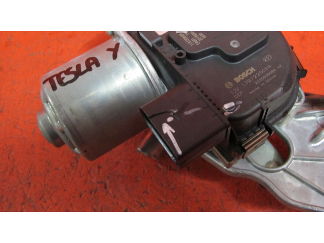 Моторчик дворников 165893600A Tesla Model Y