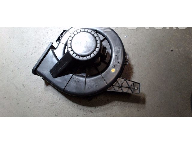 Вентилятор радиатора 6Q1819015C, 6R1819015 Skoda Fabia Mk1 (6Y)