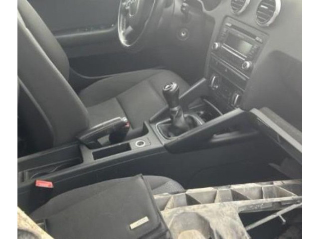 Руль Audi A3 S3 A3 Sportback 8P 2005 - 2013 года