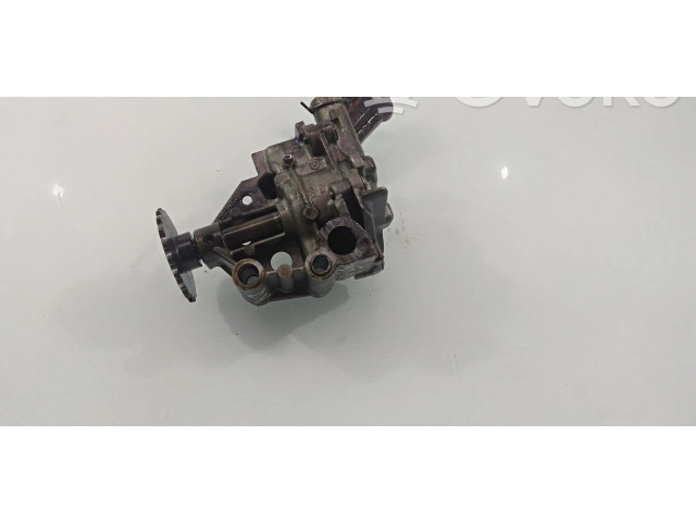 Масляный насос 8200345633 Renault Scenic II - Grand scenic II