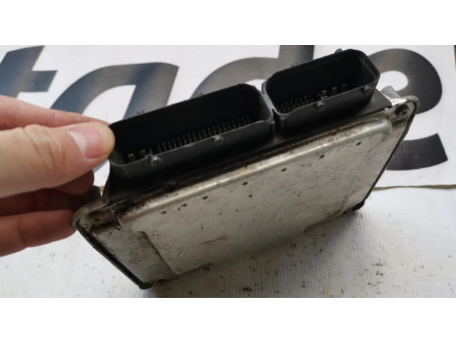 Блок управления двигателя 038906019NB, 0281011821 Ford Galaxy