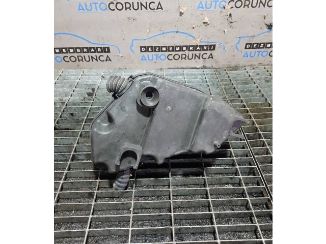 Pojistková skříňka Audi Q7 4L 2007