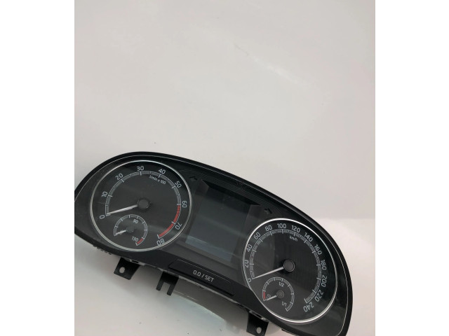 Панель приборов 6V0920740D   Skoda Octavia Mk3 (5E)       