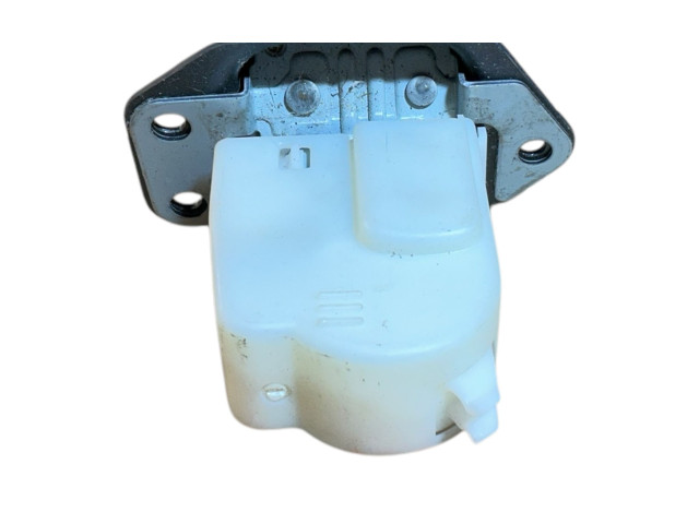 Zámek zadních dveří Nissan Juke I F15 2010