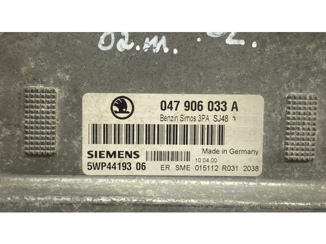 Блок управления двигателя 047906033A, 5WP4419306 Skoda Fabia Mk1 (6Y)