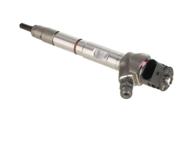 Форсунка 05L130277S Audi Q3 F3