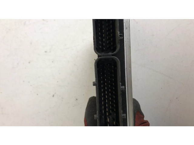 Řídící jednotka 8D0907558B, 0261204774 Audi A4 S4 B5 8D 1999