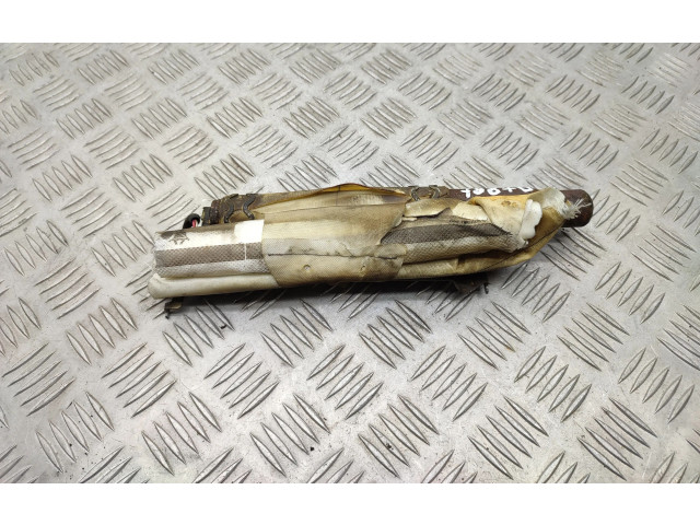 Боковая подушка безопасности    Mercedes-Benz A W176