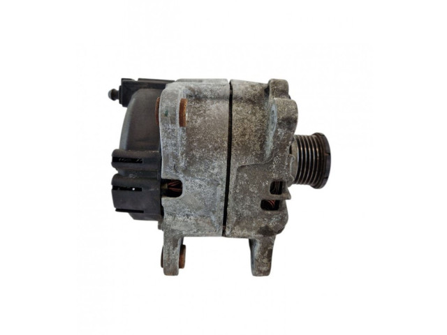 Генератор 04L903017A Audi Q5 SQ5