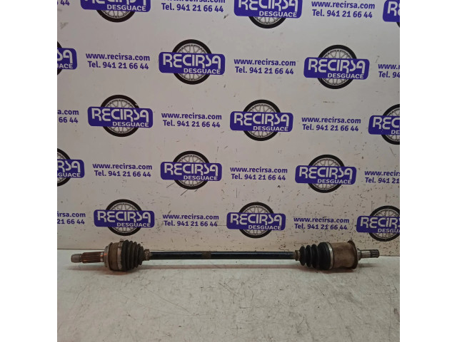 Задняя полуось