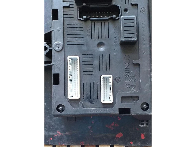 Блок комфорта    Renault Clio III   