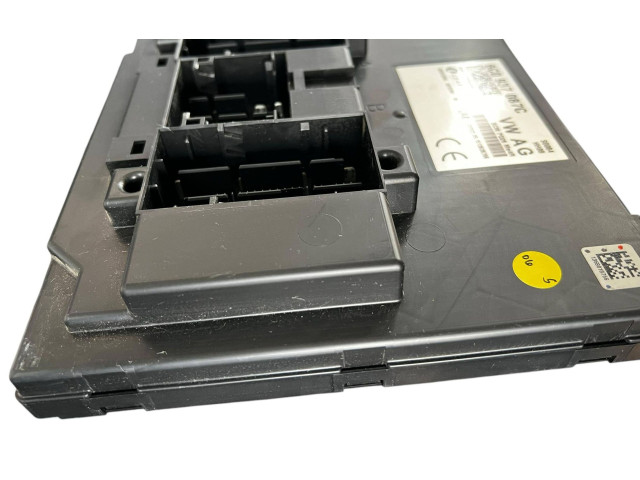 Другие блоки управления / модули Skoda Octavia Mk2 (1Z)  2004 - 2013 года 6C0937087C, 502N13F05      