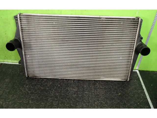 Радиатор интеркулера     Volvo S80   