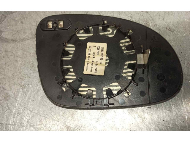 Зеркало (управляемое электричеством) 5M0857521C   Volkswagen  Jetta V  2005 - 2010 года