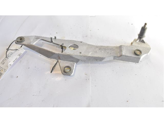 Моторчик заднего дворника     Volvo S70  V70  V70 XC