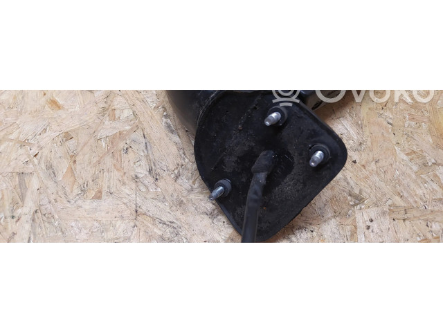 Зеркало электрическое        Mazda Premacy     