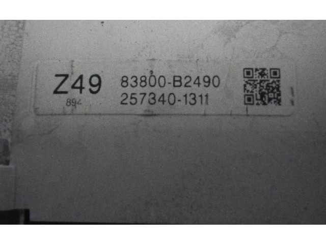 Přístrojová deska Daihatsu Cuore 2003 2573401311A25