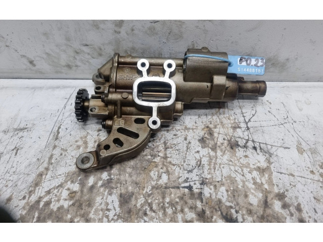 Масляный насос 7638453 BMW 1 F20 F21 1.6