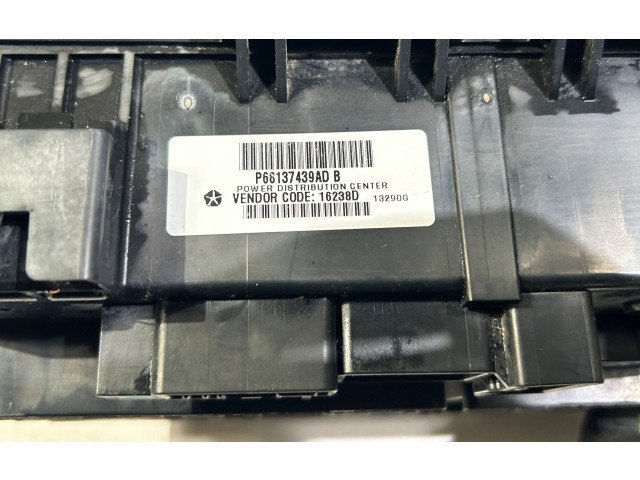 Блок предохранителей 68137439ad Jeep Grand Cherokee