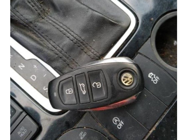 Jednotka ABS Volkswagen Touareg II 2010