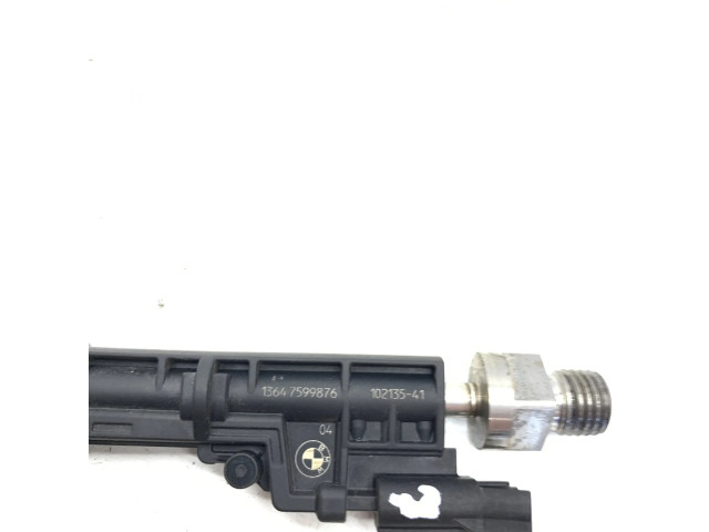 Vstřikovač 7599876, 0261500136 BMW 7 F01 F02 F03 F04 pro benzínový motor 4.4 N63 B44 B