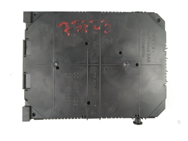 Блок предохранителей 9832880280 Citroen Berlingo