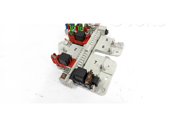 Pojistková skříňka 1635450105, 1635453328 Mercedes-Benz ML W163 2000