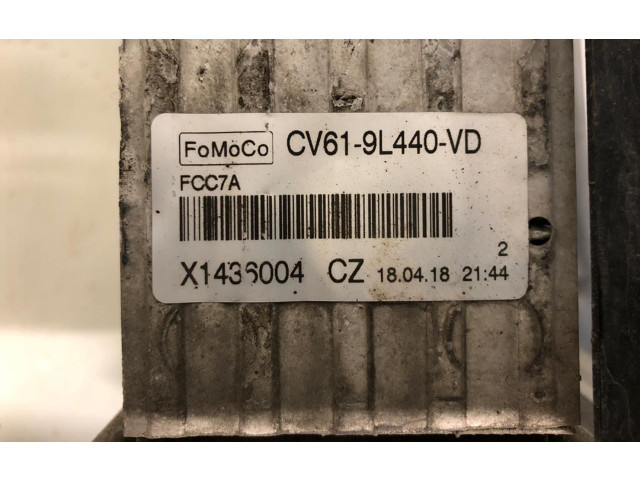 Радиатор интеркулера 2026747, CV61-9L440-VD   Ford Focus
