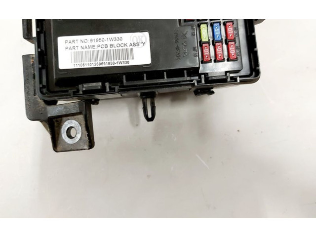 Блок предохранителей   91950-1W330    KIA Rio    