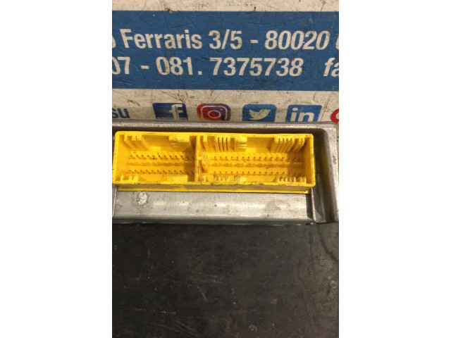 Блок подушек безопасности Mitsubishi Outlander