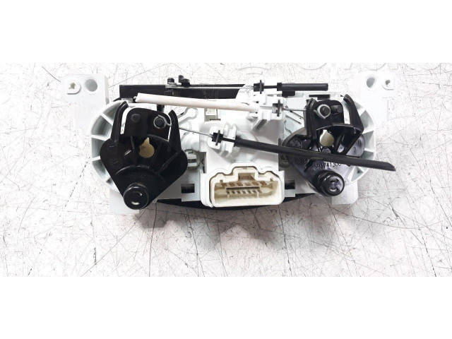 Модуль блока управления кондиционером 275106111R   Dacia Sandero